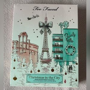 Too Faced Christmas in the City Palette - Mint Green & Rose Gold Accents
